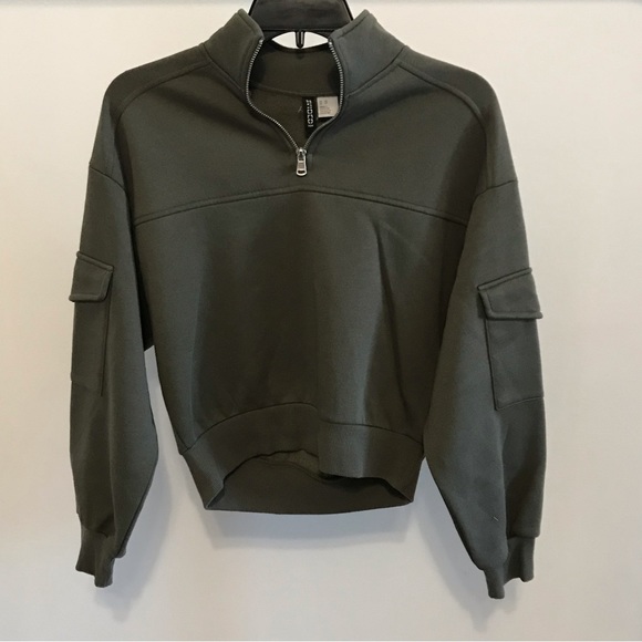H&M quarter zip sweatshirt with pockets - Picture 1 of 4